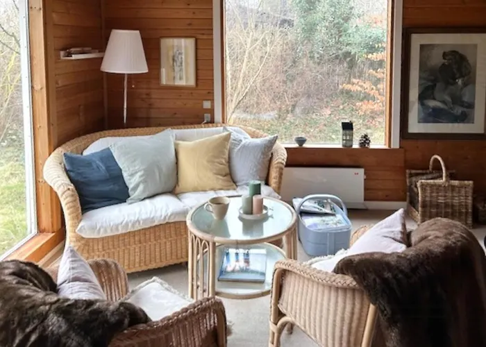 Charming Near Nyaraló *